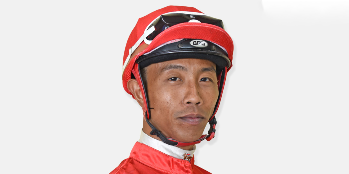 Jockey Z Khairil was suspended from riding in races for a period of three (3) months with effect from 18 September 2023 and to expire on 17 December. Photo: SLTC