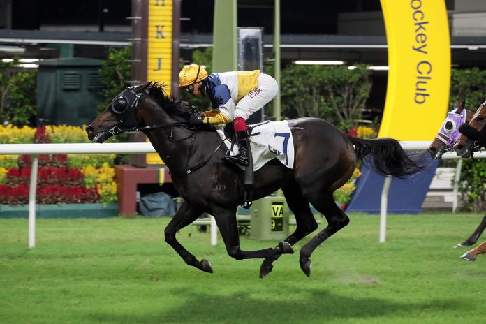 news_2023092701150_01 Medic Elite kicks off Pierre Ng’s double.