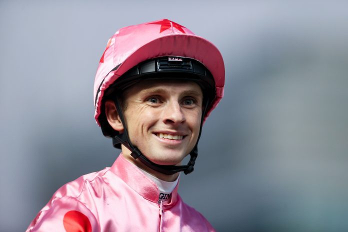 20231226 ST R10 L Hewitson X17_3483o Lyle Hewitson has 99 Hong Kong wins to his credit.