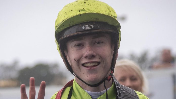 5180c6979c4bc97781bca3852a7faa22 Jockey Jaden Lloyd will take the reins on Golden Monkey at his next Group mission in the Group 3 Committee's Prize on 9 March.