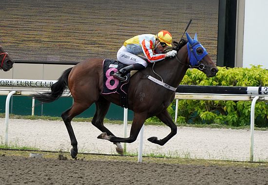 Red-Maned-250524 Simon Kok back in winner’s circle with Red Maned