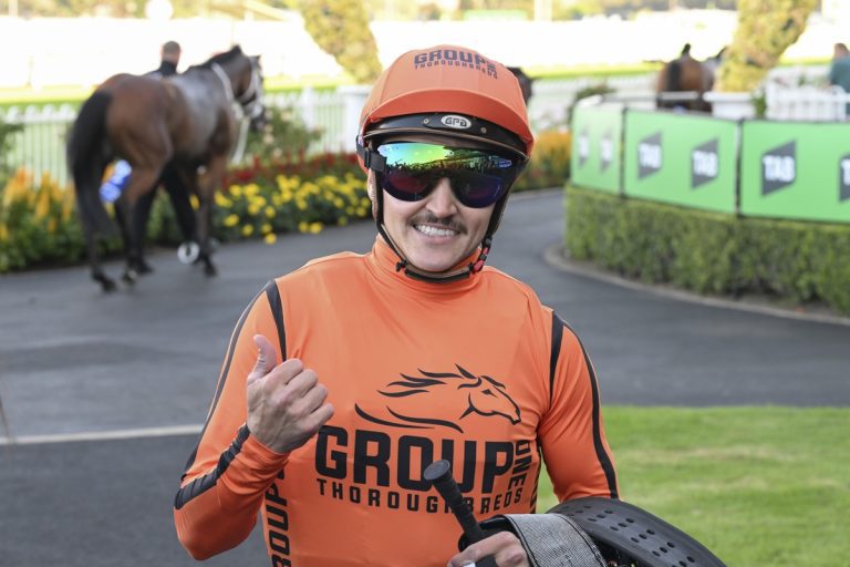 BRAITH-NOCK-CRISTAL-CLEAR